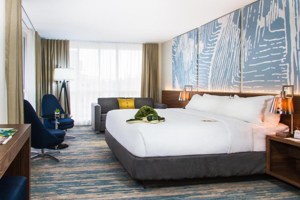 B Enhanced Junior Suite City View King